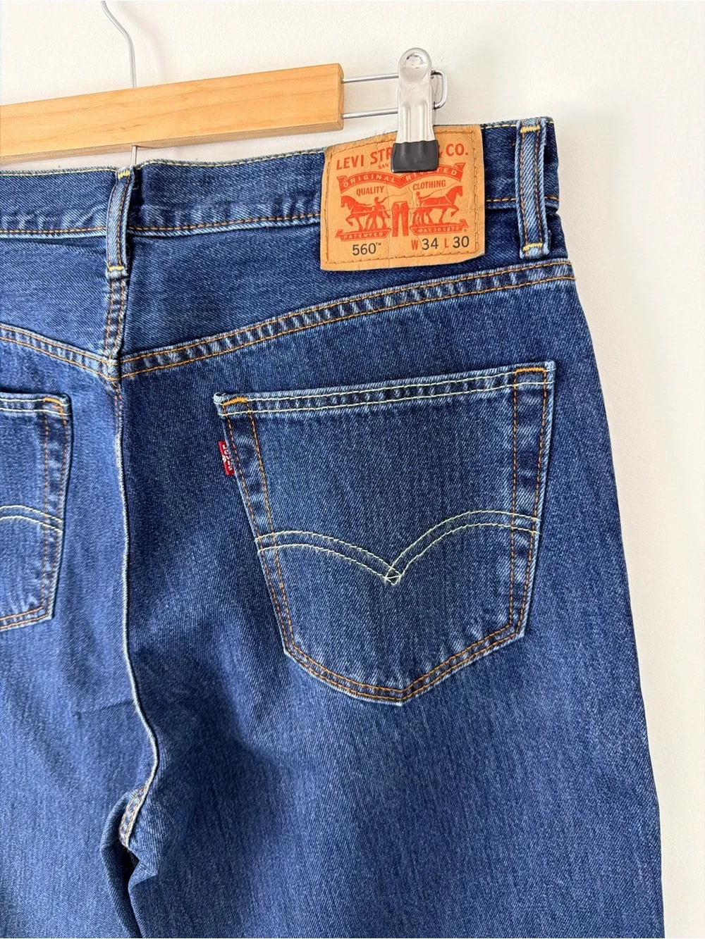 Levi’s 560 Loose Taper Dark Blue Jeans